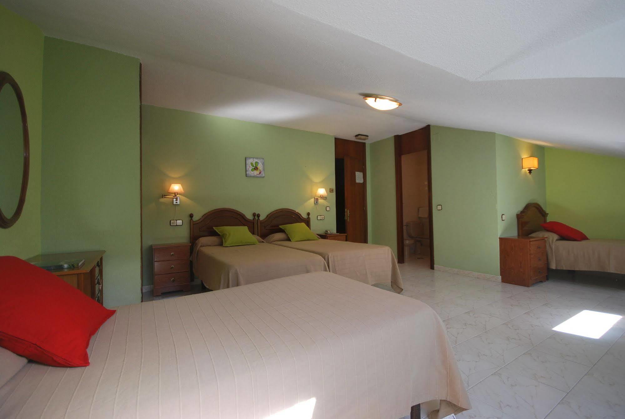 Hotel Principado De Europa Arenas De Cabrales Dış mekan fotoğraf